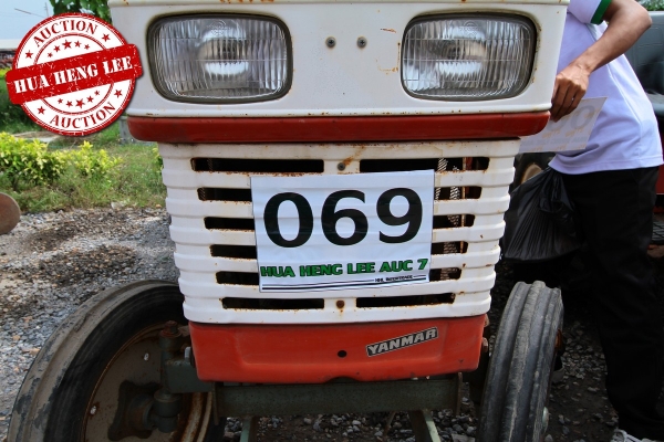 AUC 7 Code 069 รถแทรกเตอร์ YANMAR YM2000 ราคา เริ่มต้นการประมูล 40,000 บาท AUC 7 Code 069 รถแทรกเตอร์ YANMAR YM2000 ราคา เริ่มต้นการประมูล 40,000 บาท