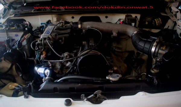 ขายวีทาร่า3ประตูสีขาวยก3นิ้ว ขายวีทาร่า3ประตูสีขาวยก3นิ้ว