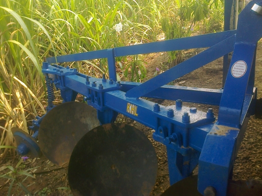 ขาย6640  สองเพลาคานหน้าNEWHOLLANDไม่มีทะเบียนสนใจ0810076640