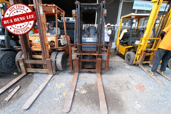 AUC 7 Code 075 รถโฟล์คลิฟท์ TOYOTA 8FDL25 ราคา เริ่มต้นการประมูล 350,000 บาท AUC 7 Code 075 รถโฟล์คลิฟท์ TOYOTA 8FDL25 ราคา เริ่มต้นการประมูล 350,000 บาท