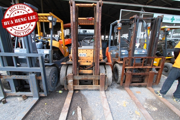 AUC 7 Code 076 รถโฟล์คลิฟท์ TOYOTA 4FG20 ราคา เริ่มต้นการประมูล 90,000 บาท AUC 7 Code 076 รถโฟล์คลิฟท์ TOYOTA 4FG20 ราคา เริ่มต้นการประมูล 90,000 บาท