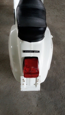 ขาย Vespa SmallFrame 100