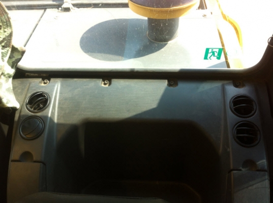 ขายด่วน รถขุดซูมิโตโม รุ่น SH210LC-5 พร้อมใช้