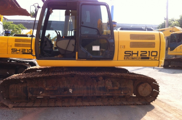 ขายด่วน รถขุดซูมิโตโม รุ่น SH210LC-5 พร้อมใช้
