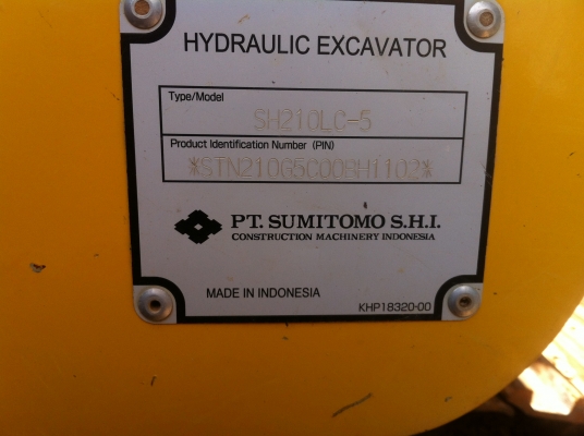 ขายด่วน รถขุดซูมิโตโม รุ่น SH210LC-5 พร้อมใช้