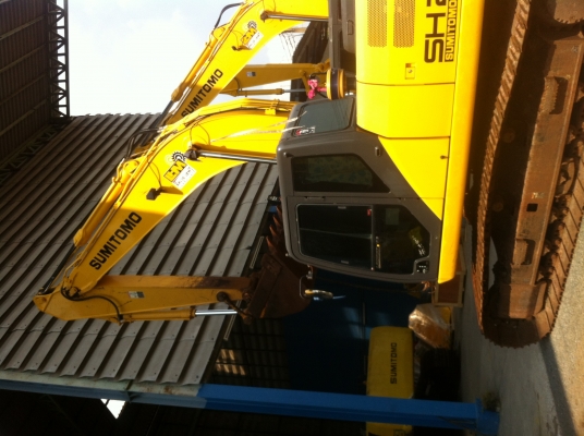 ขายด่วน รถขุดซูมิโตโม รุ่น SH210LC-5 พร้อมใช้
