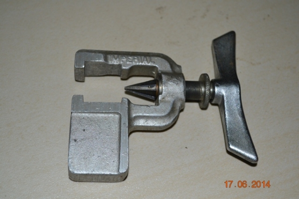 Clamp Tube Folsh  ขนาด 5/8" , 1/2", 3/8" , 1/4"
