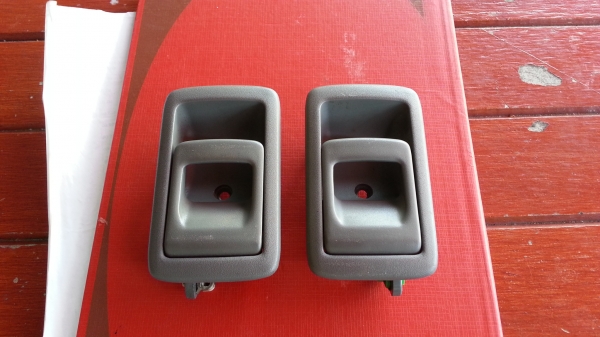 กันชนหน้า โซลูน่า หยดน้ำ ของแท้มือสอง