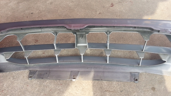 กันชนหน้า โซลูน่า หยดน้ำ ของแท้มือสอง