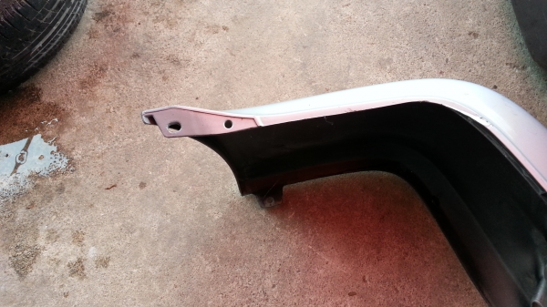 กันชนหน้า โซลูน่า หยดน้ำ ของแท้มือสอง