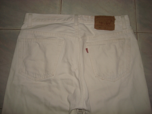 ยีนส์ Levi's 501 Super White เอว35ยาว28 usa