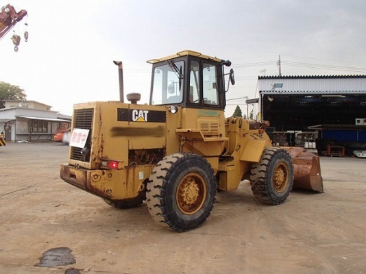 รถตัก CAT 926E นำเข้าจากญี่ปุ่น สวย พร้อมใช้งาน ขายถูก 090-986-2521