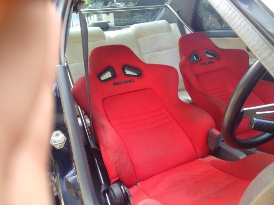 รถบ้าน CIVICเครื่องD15b V-tec ช่างล่างแน่น แอร์เย็นแม๊คสวย เบาะRECAROหาอยู่ไม่ผิดหวังครับราคานี้