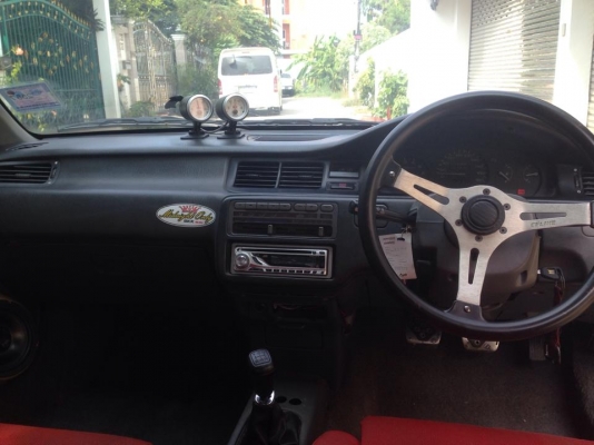 รถบ้าน CIVICเครื่องD15b V-tec ช่างล่างแน่น แอร์เย็นแม๊คสวย เบาะRECAROหาอยู่ไม่ผิดหวังครับราคานี้