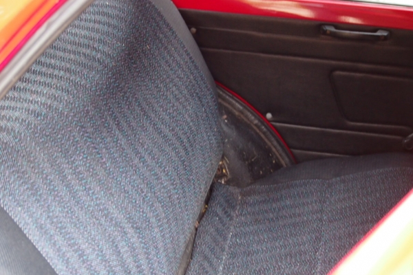 ขาย Suzuki Fronte หัวฉีด TRUBO Auto ดิสเบรค 4ล้อ ราคา 49,000.- (ที่เชียงใหม่) ขาย Suzuki Fronte หัวฉีด TRUBO Auto ดิสเบรค 4ล้อ ราคา 49,000.- (ที่เชียงใหม่)