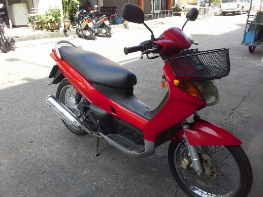 nouvo ตัวเก่า สีแดง วิ่ง 4,000 กม.ไมล์แท้ๆ รถสวย ชุดสีสด เครื่องเดิม แน่นๆ รับประกัน ยางมิชลินอย่างดี ระบบไฟใช้ได้หมด รถให้ฝรั่งเช่า ไม่ช้ำ ขับน้อย ภาษี พรบ.ถึงปีหน้า