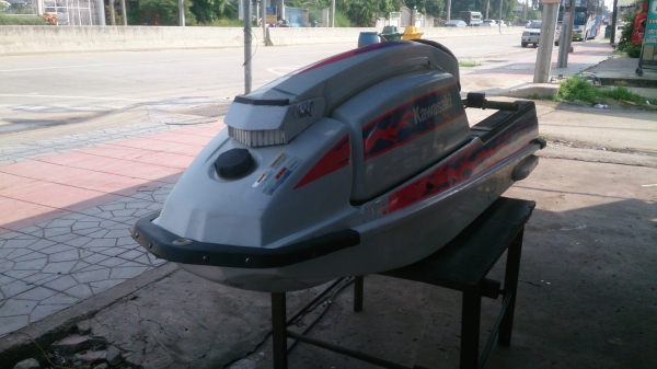 ขาย คาวา 550 เครื่องหลีดเดิม สภาพดีมาก 28,000 เล่นได้เลย.. ขาย คาวา 550 เครื่องหลีดเดิม สภาพดีมาก 28,000 เล่นได้เลย..