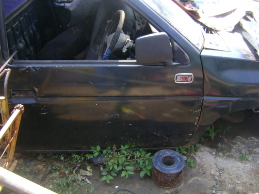 มีดั้มท์  นิสัน ..มีหัวแถม  ราคาไม่ถึงแสน..รถประมูลราขการ