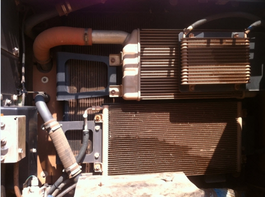 ขายด่วน รถขุดซูมิโตโม รุ่น SH210-5 พร้อมใช้