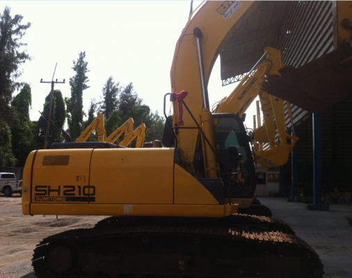 ขายด่วน รถขุดซูมิโตโม รุ่น SH210-5 พร้อมใช้