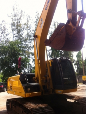 ขายด่วน รถขุดซูมิโตโม รุ่น SH210-5 พร้อมใช้