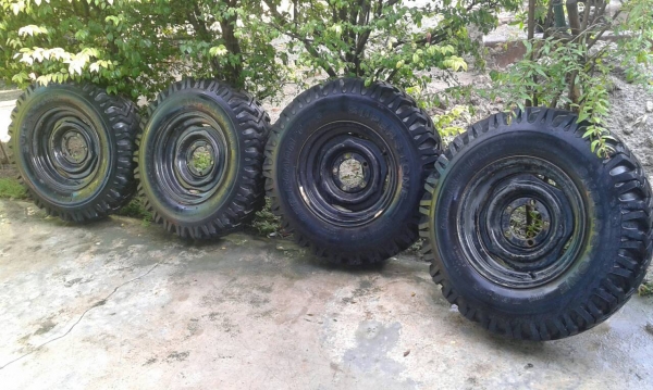 ขายกระทะล้อ และ ยาง ก ไก่ ของ Jeep M38 ขายกระทะล้อ และ ยาง ก ไก่ ของ Jeep M38