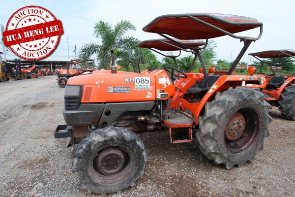 AUC 7 Code 085  รถแทรกเตอร์ KUBOTA L4508  ราคา เริ่มต้นการประมูล 180,000 บาท
