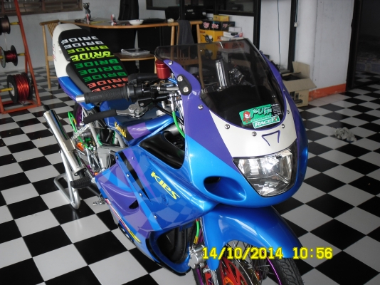Kawasaki zx สีน้ำเงิน สภาพสวย พร้อมใช้แต่งสวย เอกสารครบ