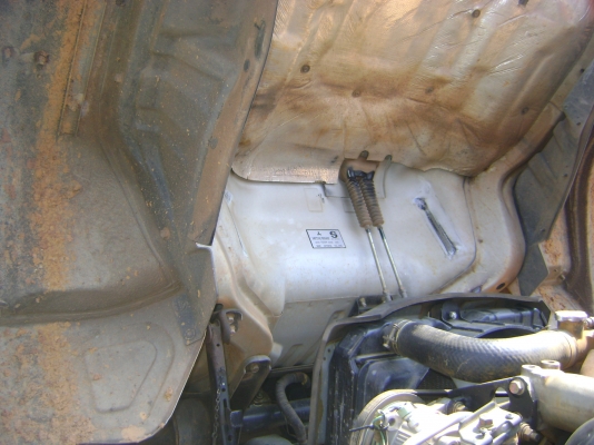 มิตชู  รถปี 46  ราคา  400,000 บาท  ( รถหลวง ประมูลมา )