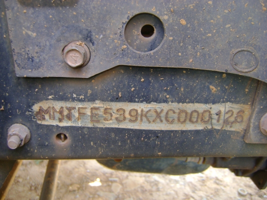 มิตชู  รถปี 46  ราคา  400,000 บาท  ( รถหลวง ประมูลมา )