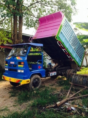 ขายรถอีแต๋น 6 ล้อดั๊ม บรรทุก 7 ตัน สภาพดี พร้อมใช้