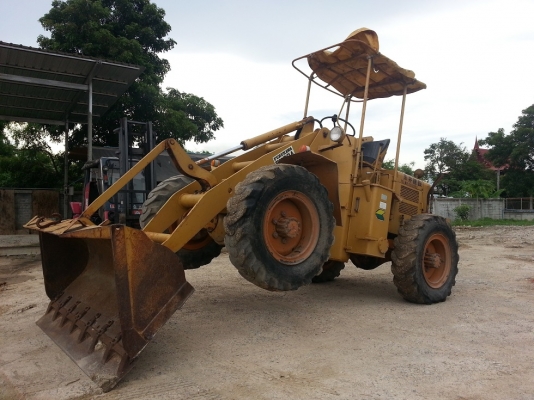 รถตัก FURUKAWA  FL-60a นำเข้าจากญี่ปุ่น สวย พร้อมใช้งาน ขายถูก 090-986-2521