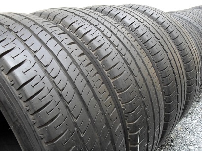 ขายยาง MICHELIN AGILIS ปี3313(1ชุด) 215-65-16 ราคา 5,500