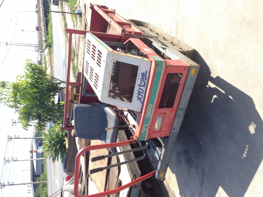 รถดั้มเปอร์เล็ก XL 800