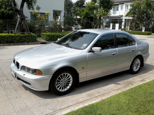 ขายBMWE39 523i EXECUTIVE ปี2001 มือแรกป้ายแดงครับ ขายBMWE39 523i EXECUTIVE ปี2001 มือแรกป้ายแดงครับ