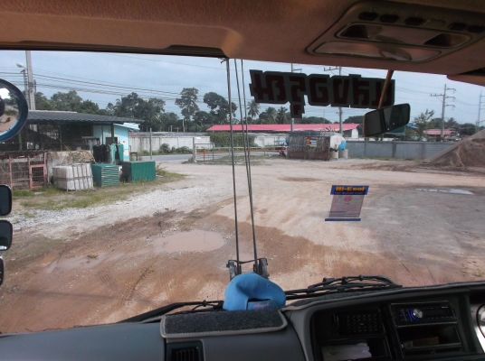 มิตซูบิชิ 627 ปี 48 ยูโรทู เครนทาร์ดาโน่ 3.5ตัน รถ12ล้อ 2เพลา