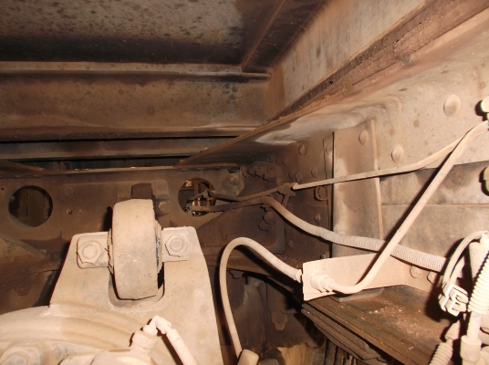 มิตซูบิชิ 627 ปี 48 ยูโรทู เครนทาร์ดาโน่ 3.5ตัน รถ12ล้อ 2เพลา