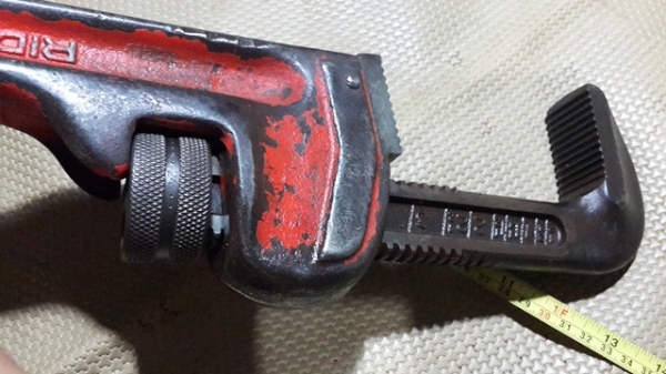 ต่ำกว่าทุนไปเลย...ขายๆๆๆคอม้า USA. RIDGID ขนาด24 นิ้วครับ