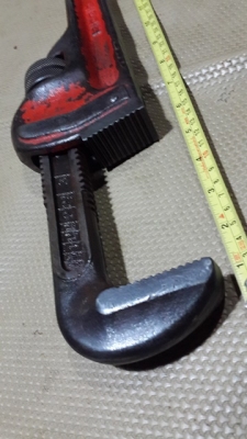 ต่ำกว่าทุนไปเลย...ขายๆๆๆคอม้า USA. RIDGID ขนาด24 นิ้วครับ