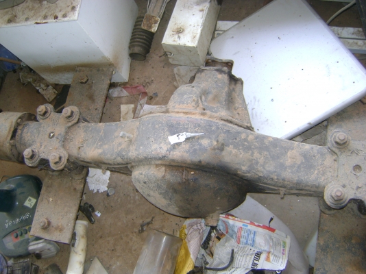 เพลา KM เดิมใช้กับรถบด   ราคา  15,000 บาท