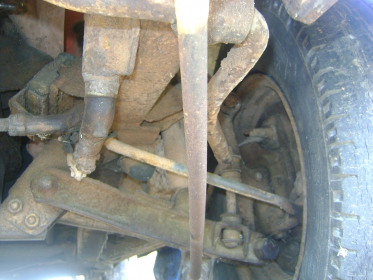 ขายชาก  ดัทสัน  620  ไม่มี ทะเบียน (รถประมูล  แต่มีใบเสร็จ ) 30,000 บาท