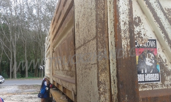 HINO 10 ล้อ ดัมพ์ EURO 3 ปีจดทะเบียน 2554 สภาพสวยพร้อมใช้งาน