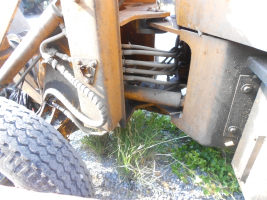 ขายรถตักล้อยาง ZL10 ตามสภาพราคาถูกๆ ขายรถตักล้อยาง ZL10 ตามสภาพราคาถูกๆ