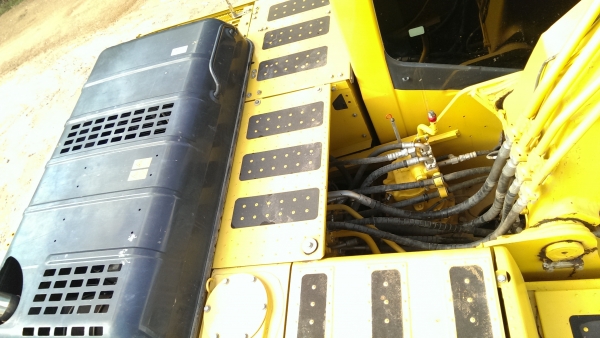 ขายดาวน์ KOMATSU PC200-8 รถสภาพดีใช้งานมา 2xxx ช.ม.