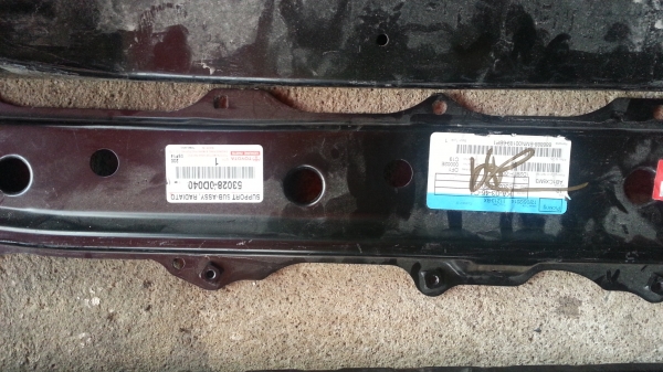 เหล็กคานป้ายทะเบียนท้ายกระบะวีโก้ แค๊บ ของแท้ใหม่ เก่าเก็บ