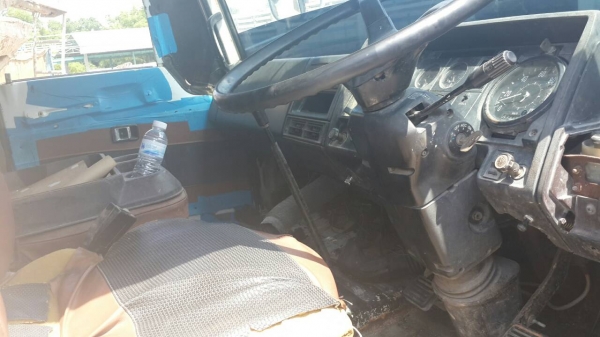 รถโม่ปูน HINO FD โม่ตรง คายาบ้า สภาพรวมสวย เครืองแห้งไม่มีไอ รถใช้งานได้ทันที พวงมาลัยเพาเวอร์ ขับกลับไปใช้งานได้เลย