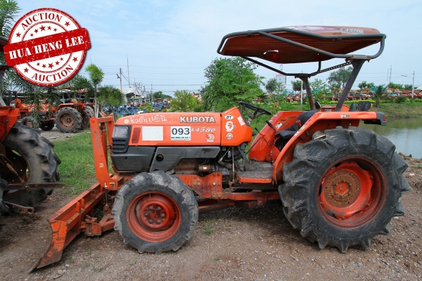 AUC 7 Code 093  รถแทรกเตอร์ KUBOTA L4508  ราคา เริ่มต้นการประมูล 195,000 บาท