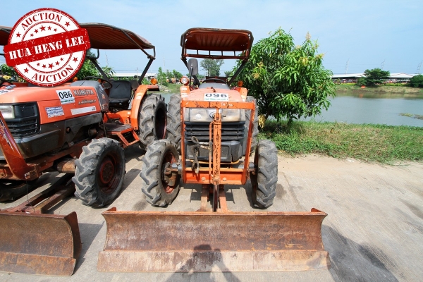 AUC 7 Code 096  รถแทรกเตอร์ KUBOTA L4508DI  ราคา เริ่มต้นการประมูล 225,000 บาท