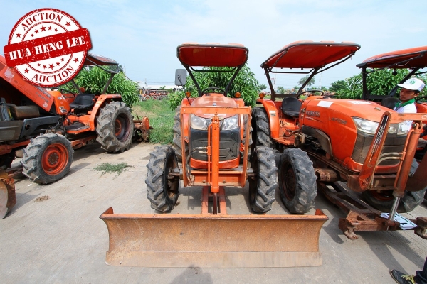 AUC 7 Code 097 รถแทรกเตอร์ KUBOTA L4708 ราคา เริ่มต้นการประมูล 345,000 บาท AUC 7 Code 097 รถแทรกเตอร์ KUBOTA L4708 ราคา เริ่มต้นการประมูล 345,000 บาท