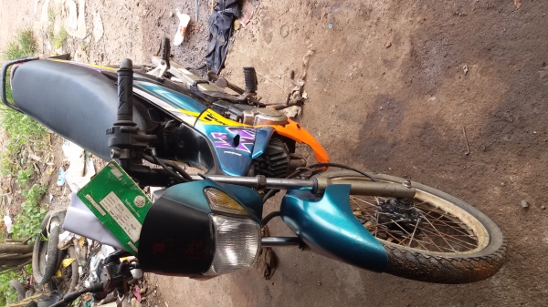 ขายเทน้า พร้อมใช้เครื่องดีเงียบก้านไม่ดังแหวนไม่ดังท่อเดิมไม่ผ่าระบบไฟใช้ได้เล่มทะเบียนครบพร้อมชุดโอน